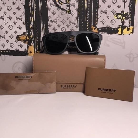 New Authentic Burberry BE4396U 3464/87 Sunglasses","description":"✨ New Authenti - Picture 11 of 13